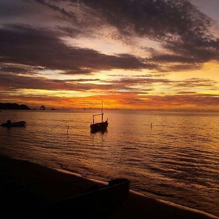 Villa Isabella Putri B&B Jepara Buitenkant foto