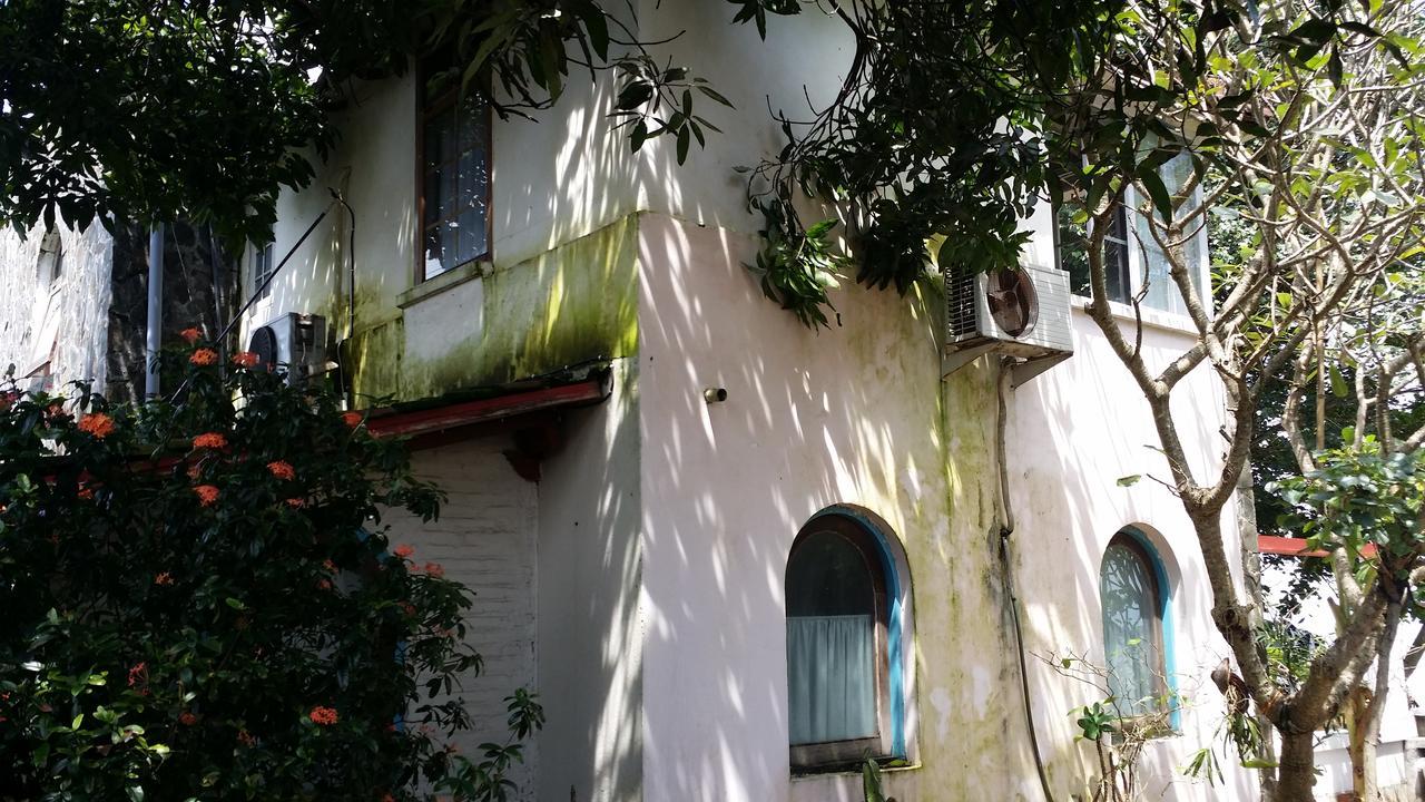 Villa Isabella Putri B&B Jepara Buitenkant foto