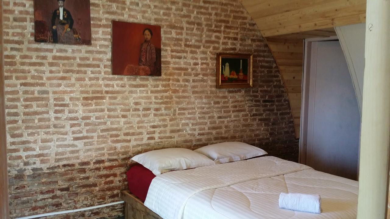 Villa Isabella Putri B&B Jepara Buitenkant foto